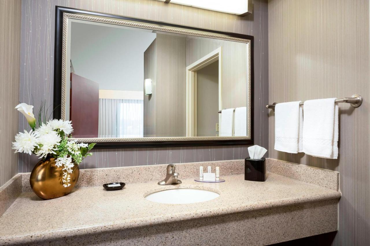 Hotel Courtyard By Marriott Columbia Exterior foto