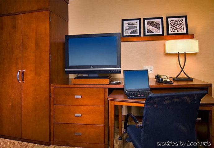 Hotel Courtyard By Marriott Columbia Habitación foto